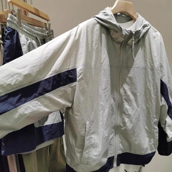 เสื้อแจ็คเก็ตกันแดดสำหรับผู้ชา - Outdoor Sport Brand Jacket บทวิจารณ์และราคา