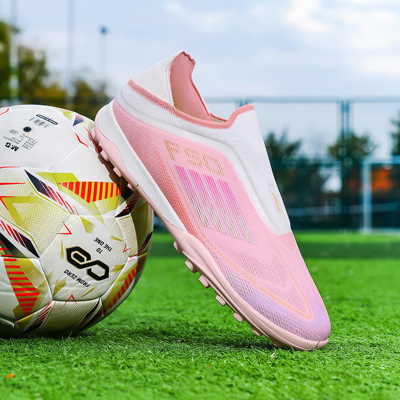 รองเท้าฟุตบอลผู้ชายแบบใหม่ รอง - Outdoor Sport Court บทวิจารณ์และราคา